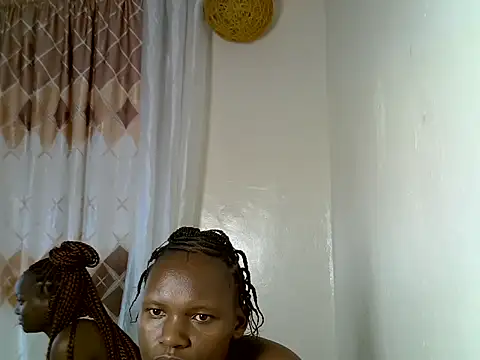 Sexxyfrey online show from June 11, 12:32 am