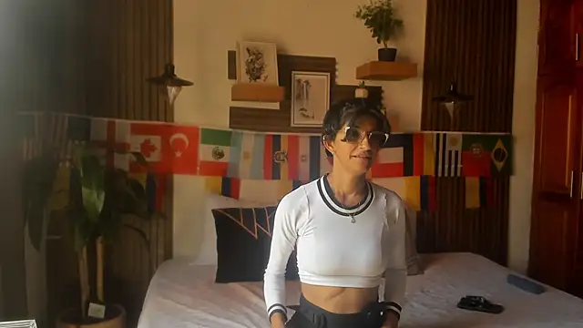 Evaa campbell online show from June 11, 6:16 pm