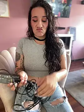 SofiaBrown Pink online show from June 25, 9:16 pm