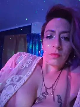 PixieLix online show from May 22, 5:22 pm