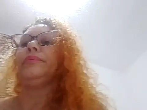 anabiatrizboa online show from May 18, 5:46 am