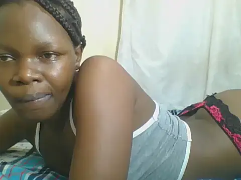 Sweetgal2025 online show from June 5, 7:25 am