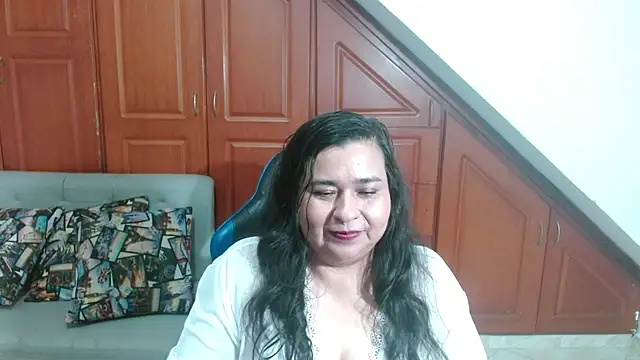 katiusca rm online show from June 23, 2:04 pm