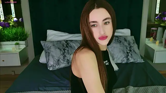 MadisonRen online show from June 13, 12:02 pm