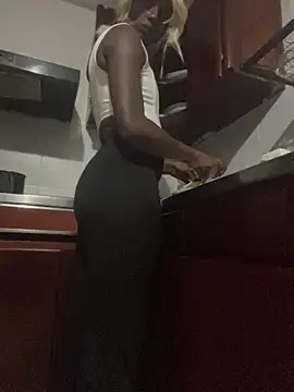IzizX X online show from July 14, 5:01 am
