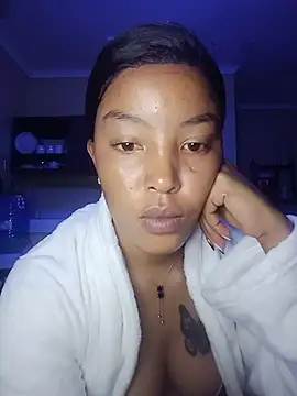 BeautifulGia online show from June 11, 7:11 pm