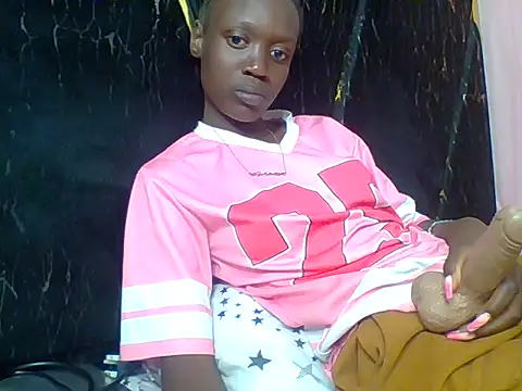 SLIM-EBONY2006 online show from June 19, 3:59 pm