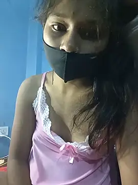Naughty-Savi online show from June 16, 6:31 pm