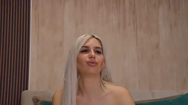 ZaraSpark online show from June 11, 5:04 am