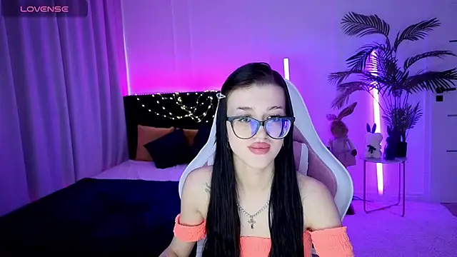 Ariella Me online show from July 9, 6:16 am