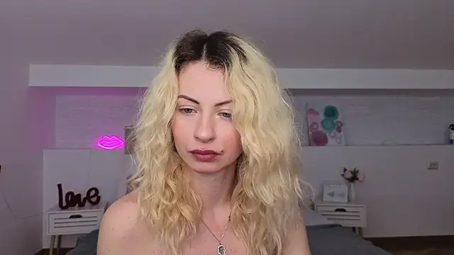 Fallen-angel1- online show from May 22, 1:31 pm