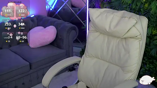 AuroraMore online show from June 8, 12:50 pm
