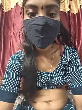 reshma124 online show from June 26, 1:01 pm