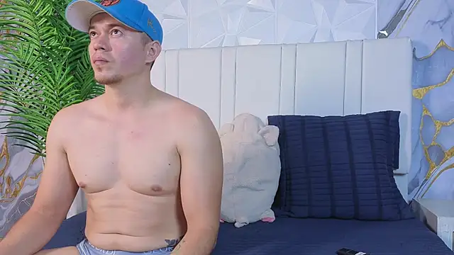 mily and mateo online show from July 5, 5:24 am