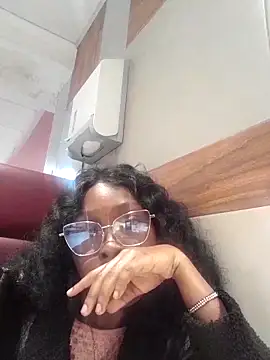 Busty Talav online show from June 18, 7:43 am