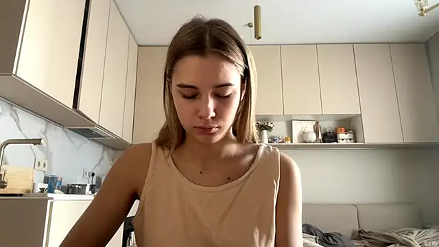 LavetaKempster online show from June 17, 6:48 am