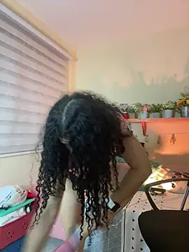 victorya milf online show from June 25, 7:59 pm