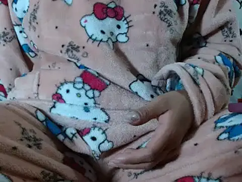 Estefanycute online show from June 11, 12:43 am