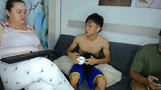 Mercilessly SEXPERVER online show from June 14, 10:48 am