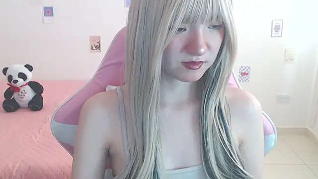 SweetSky1  online show from June 1, 9:16 pm