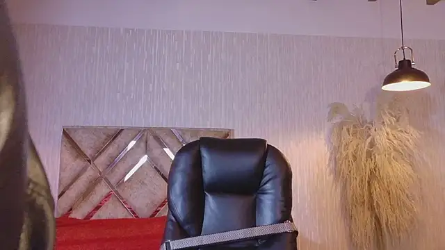 adaira31 online show from June 8, 11:59 pm