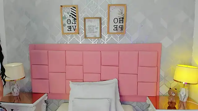 abbye rose online show from June 9, 8:08 pm