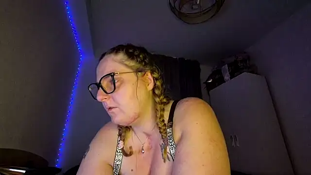 JessicaBake online show from July 26, 1:57 am