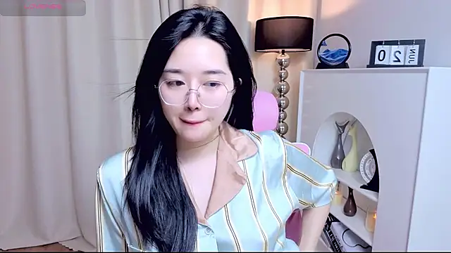 miuu6868 online show from June 20, 9:35 am