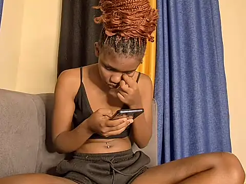 SexiePixie  online show from July 3, 7:09 pm