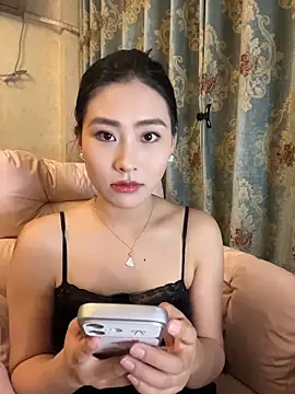 zhenzhen-888 online show from June 18, 2:44 pm