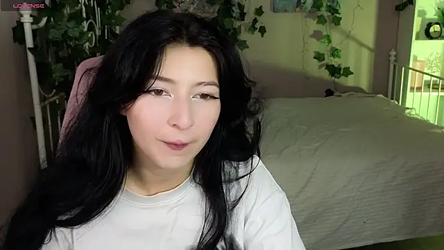 Vanessa LimX online show from July 2, 12:33 pm