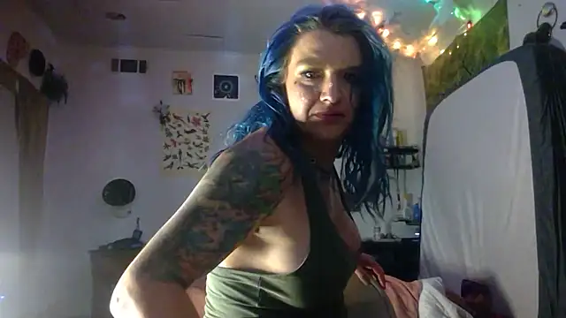 Neon Muse online show from July 28, 9:03 pm