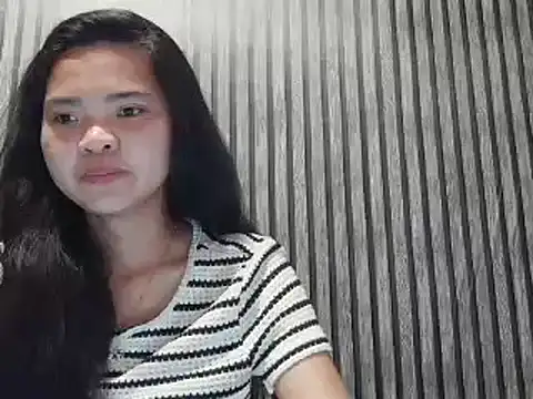 ClaritaMoore1 online show from May 26, 9:58 pm