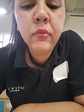 grandotavenus185 online show from June 9, 2:49 pm