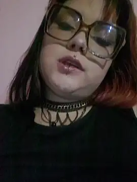 curvy latina online show from July 20, 4:59 am