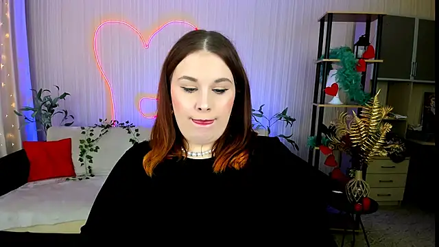 OliviaTwens online show from June 12, 9:28 am