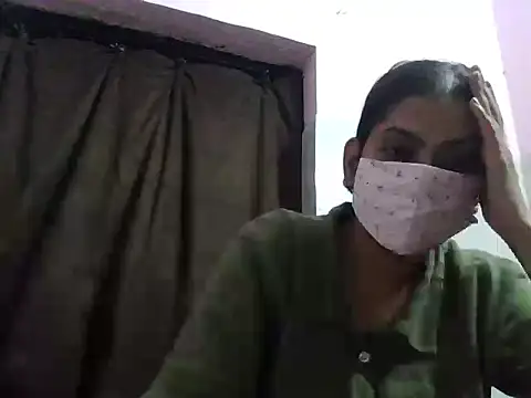 hostess nishu online show from June 18, 3:50 pm