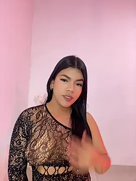 Dulce-Emi online show from May 28, 1:14 am