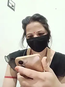 Karishma bhabi3 online show from June 1, 6:20 pm
