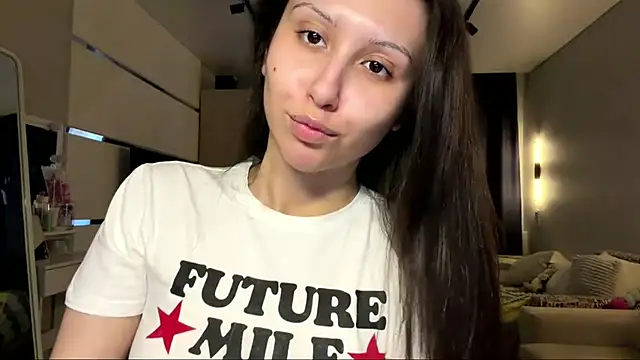 Alicekitty67 online show from June 30, 2:16 pm