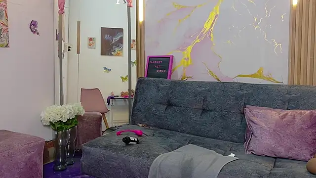 Luxury altgirl online show from June 8, 1:28 am