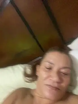 rosanna78322 online show from June 7, 11:22 pm