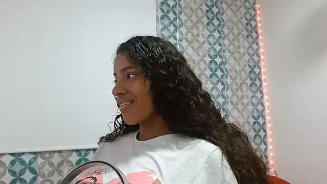 Isabellacarson online show from July 10, 5:57 pm