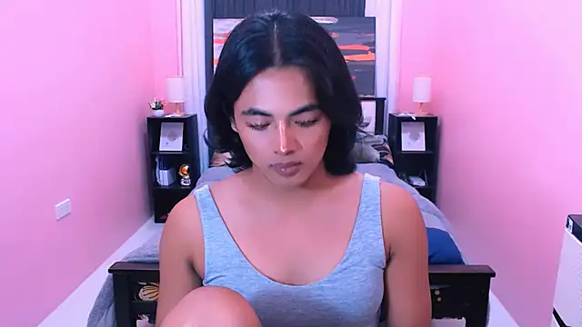 MiamoreAmara69 online show from June 14, 2:24 am