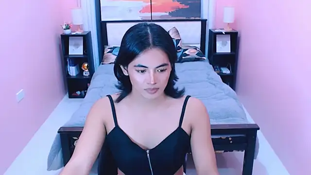 MiamoreAmara69 online show from June 25, 9:16 pm