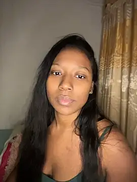 chell iivy online show from August 5, 4:19 am