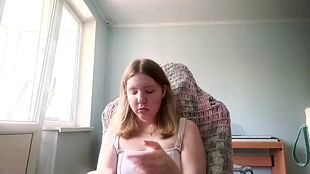 BoneLieu online show from June 6, 7:36 am