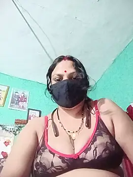 SEXY POOJA234 online show from May 30, 3:42 pm