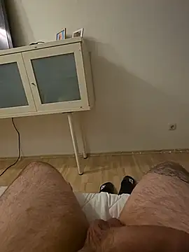 deutchjunge99 online show from August 1, 11:07 pm