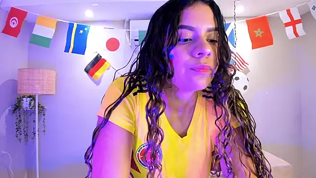 Mavi saenz online show from June 23, 8:29 pm